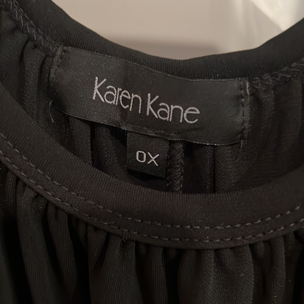 Ladies top Karen kane 0x like new short sleeve dressy - Picture 2 of 2